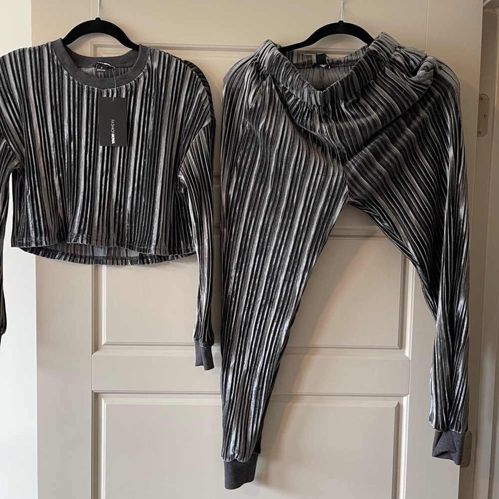 Two piece velvet set